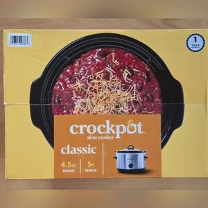 Crockpot-brand 4.5 quart slow cooker with stainless steel finish